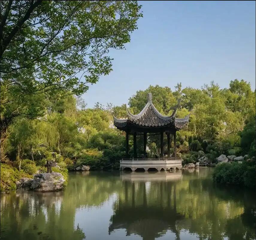 莲湖区冷漠餐饮有限公司